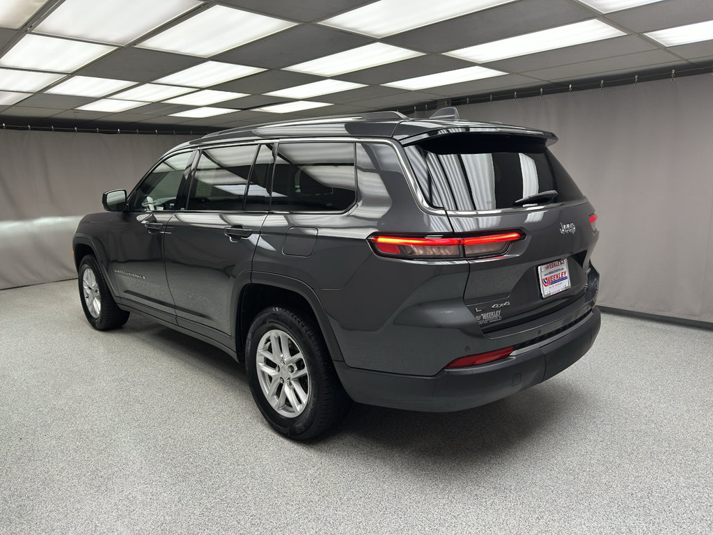 Used 2022 Jeep Grand Cherokee L Laredo w/ Luxury Tech Group I AWD/4WD image 2