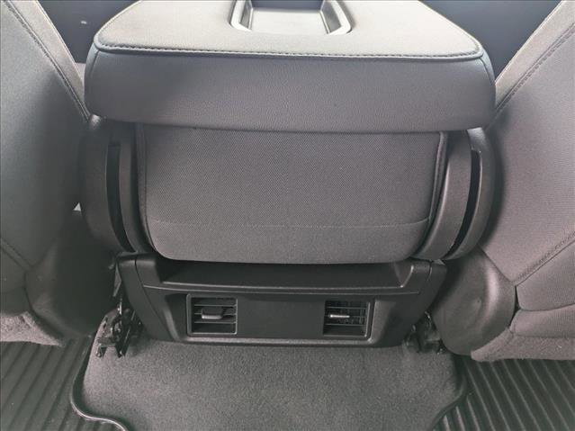 Used 2022 Chevrolet Silverado 1500 Custom Trail Boss AWD/4WD image 16