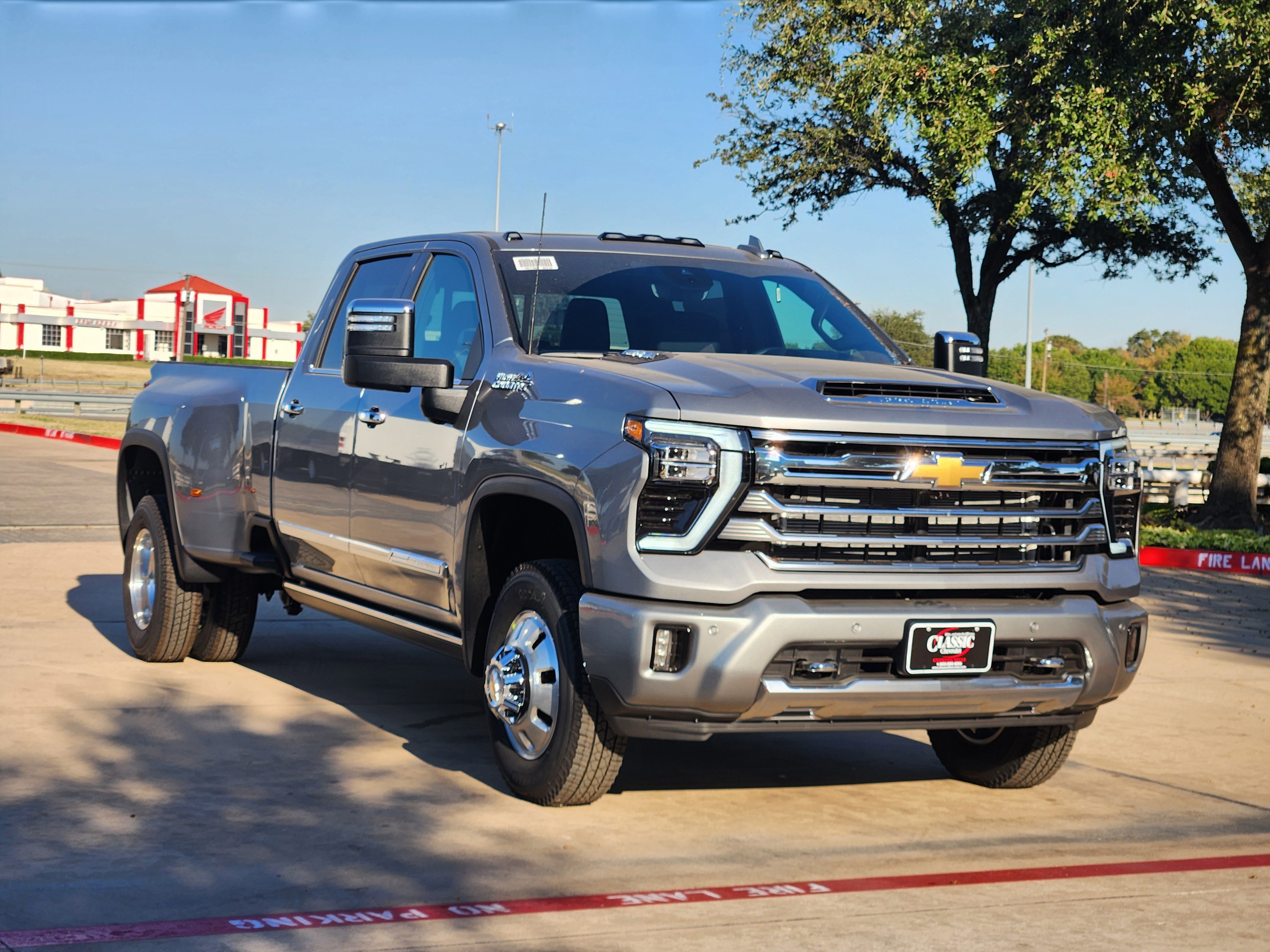 New 2026 Chevrolet Silverado 3500 High Country w/ High Country Premium Package image 2