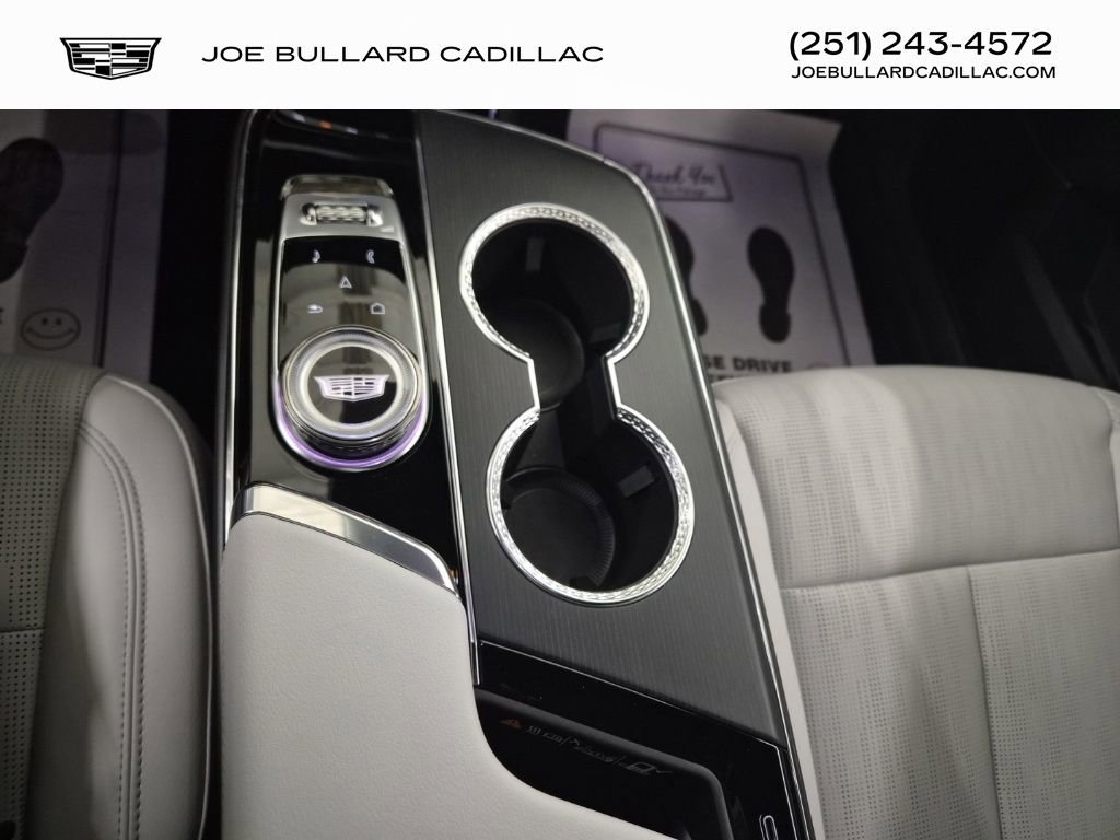 New 2026 Cadillac Lyriq Sport w/ LPO, Floor Liner Package image 29