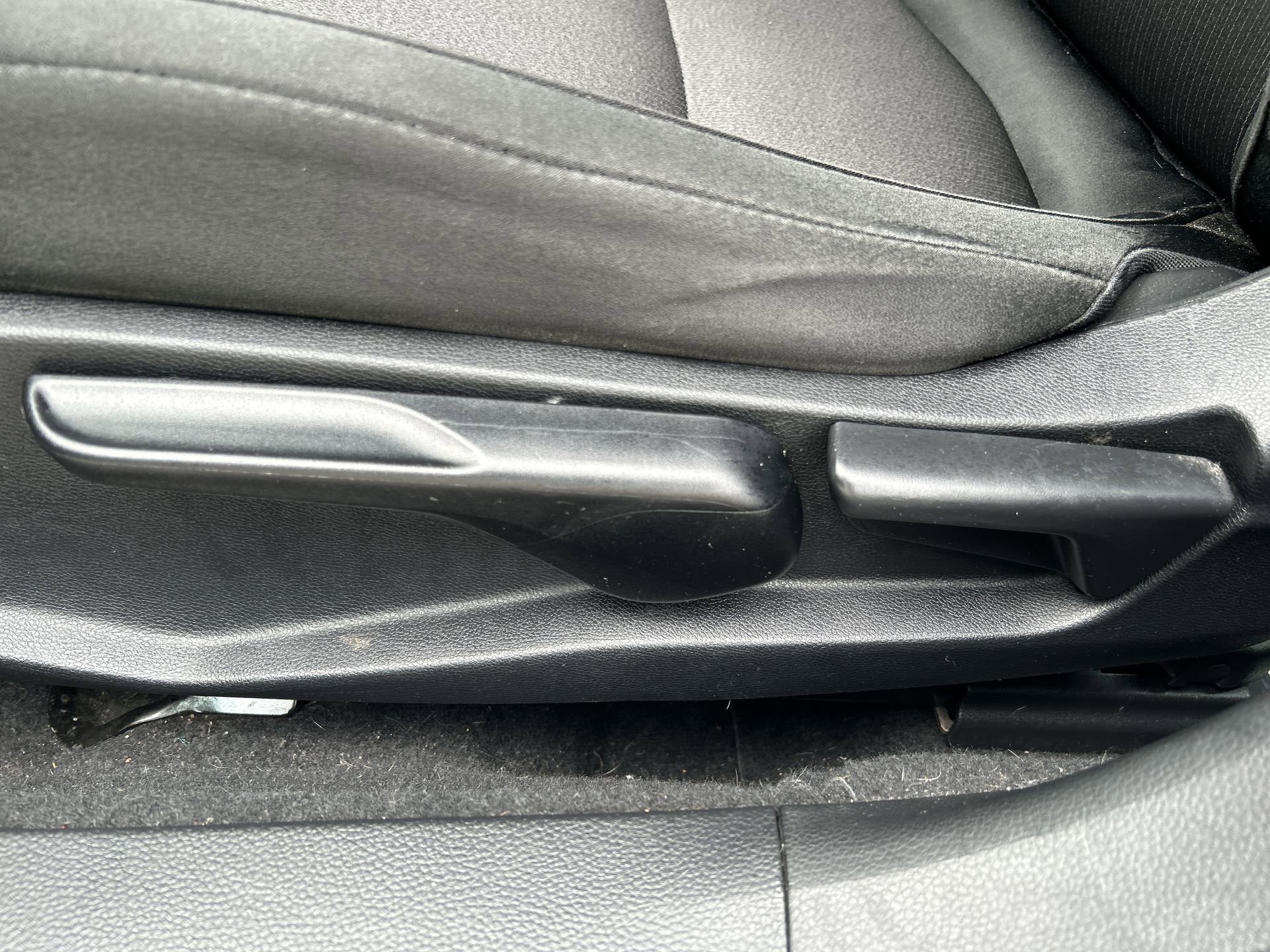 Used 2019 Honda Accord LX image 14