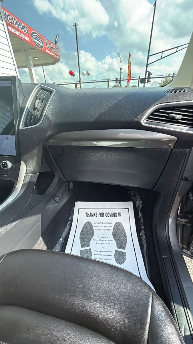 Used 2023 Ford Edge SEL AWD/4WD image 33