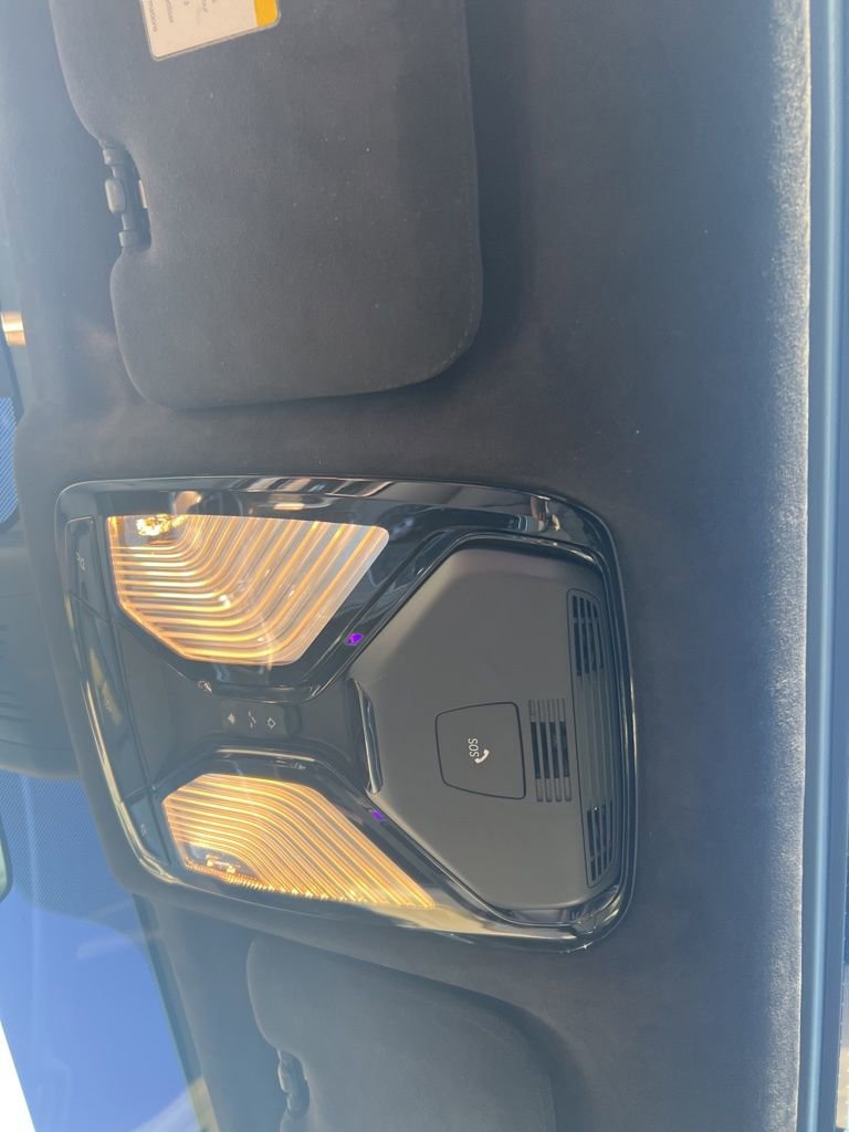 Used 2020 BMW X5 xDrive40i w/ M Sport Package image 20