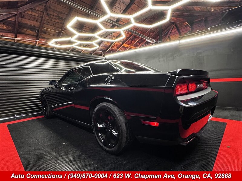 Used 2013 Dodge Challenger R/T Plus RWD image 4