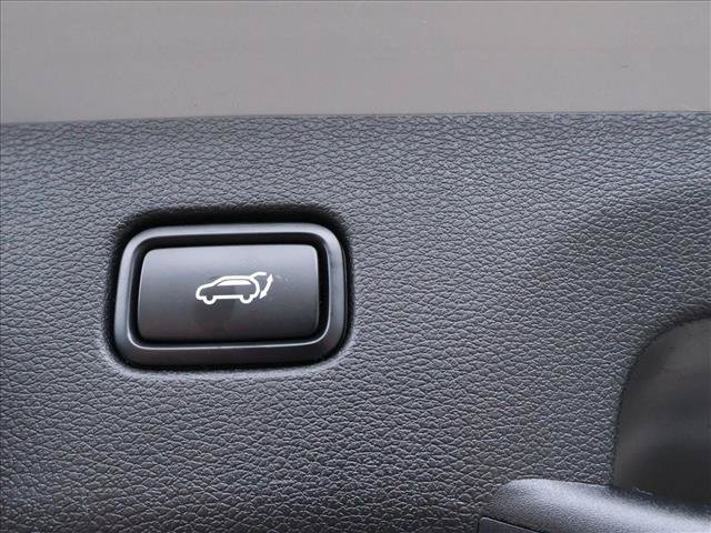 Used 2023 Kia Sportage X-Line w/ X-Line Premium Package AWD/4WD image 7