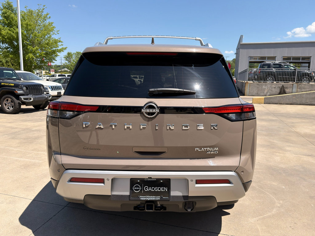 Certified 2023 Nissan Pathfinder Platinum w/ Lighting Package (N92) AWD/4WD image 4