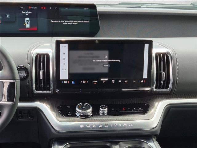 New 2027 Ford Expedition Platinum w/ Stealth Appearance Package AWD/4WD image 11
