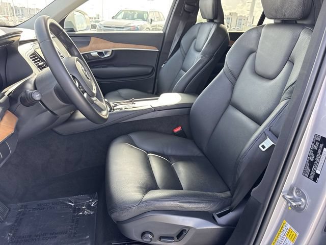Used 2024 Volvo XC90 B5 Plus AWD/4WD image 11