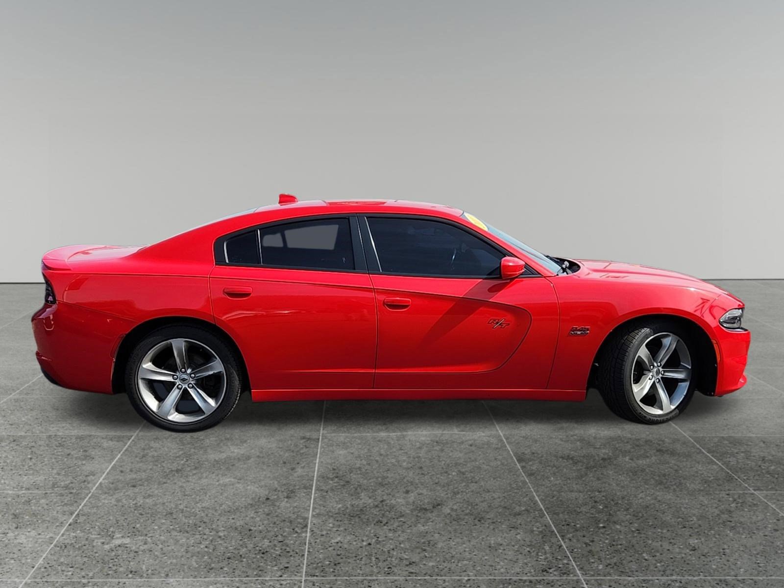 Used 2017 Dodge Charger R/T image 8