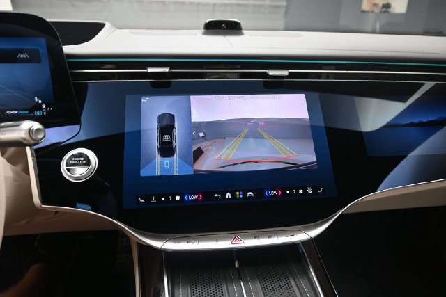 New 2027 Mercedes-Benz S 500 4MATIC image 12