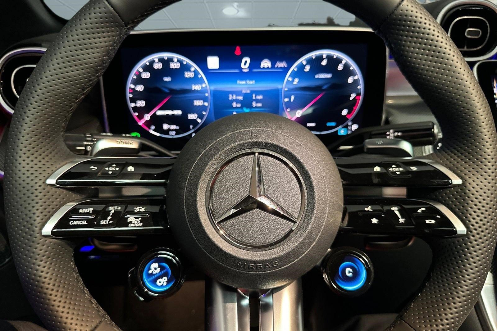 Used 2026 Mercedes-Benz GLC 43 AMG 4MATIC image 16