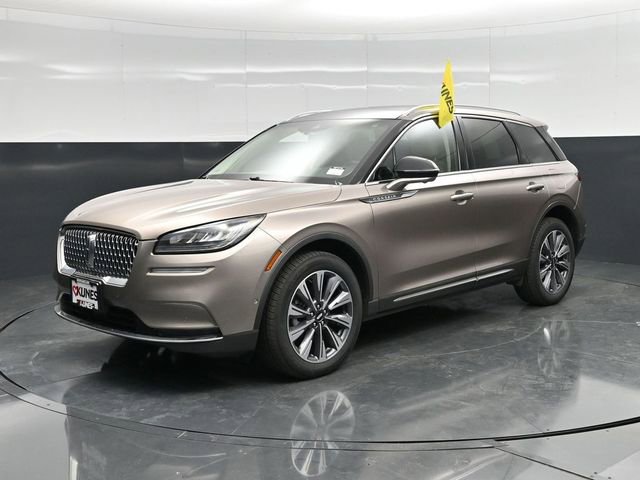 Used 2021 Lincoln Corsair Reserve AWD/4WD image 3