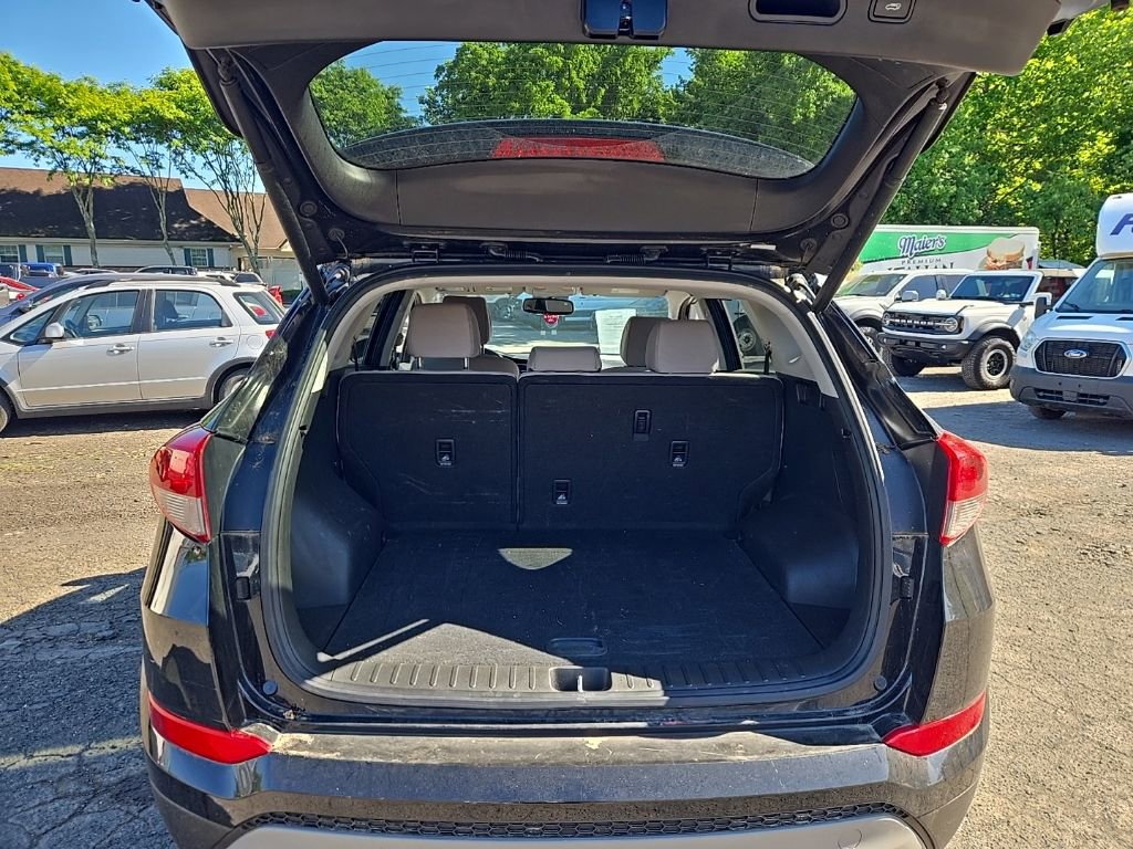 Used 2017 Hyundai Tucson Sport AWD/4WD image 6