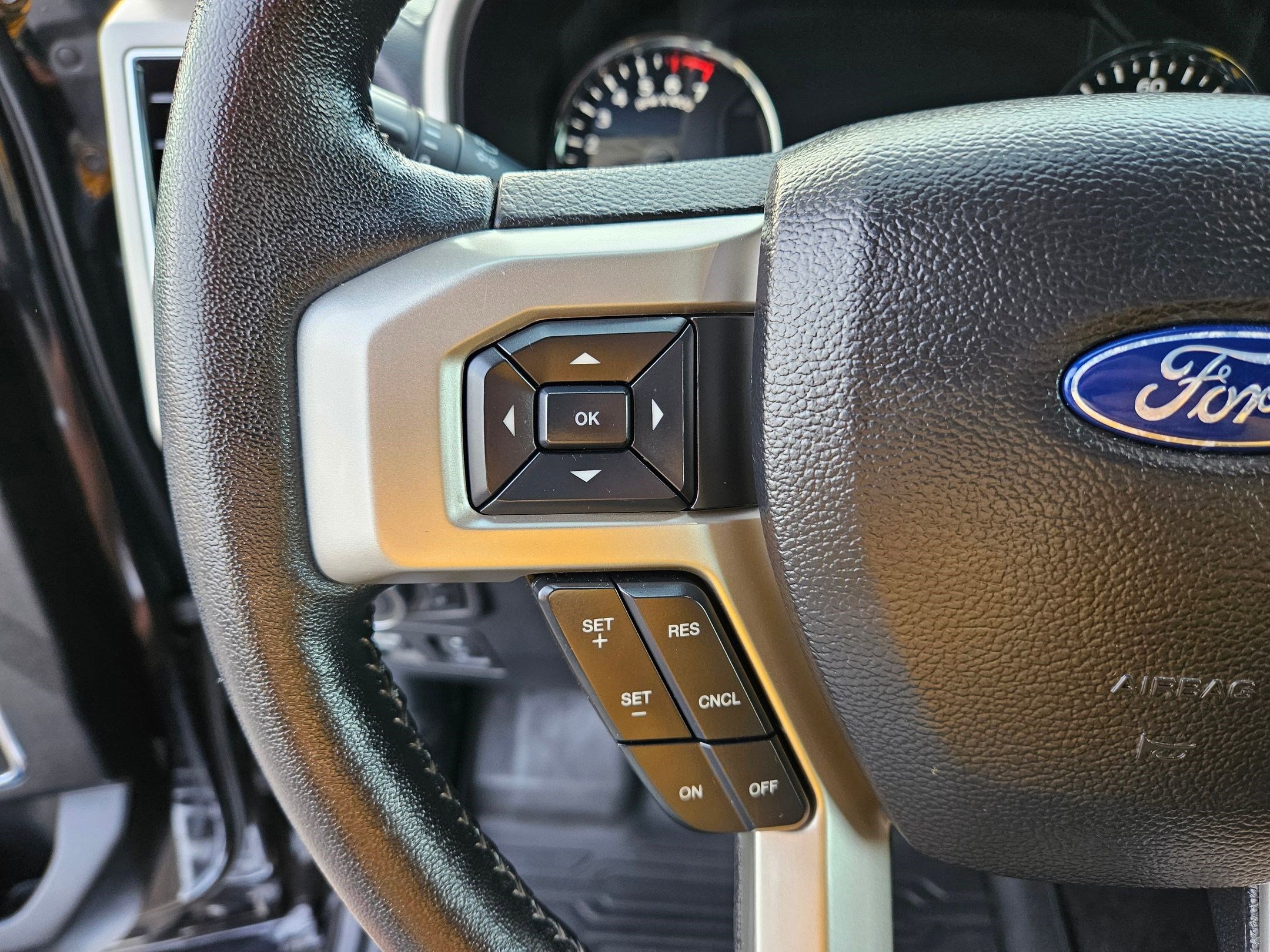 Used 2020 Ford F150 Lariat w/ Equipment Group 501A Mid image 19