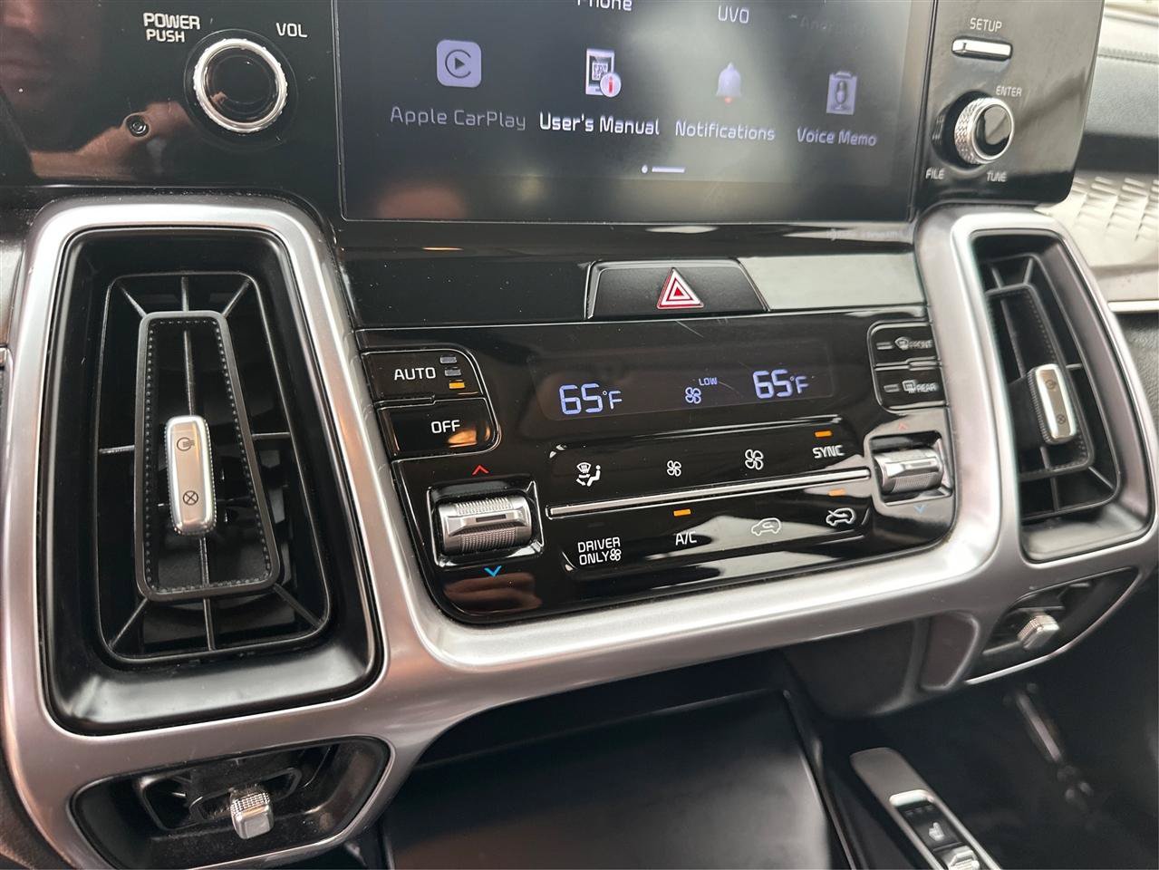 Used 2021 Kia Sorento S FWD image 32