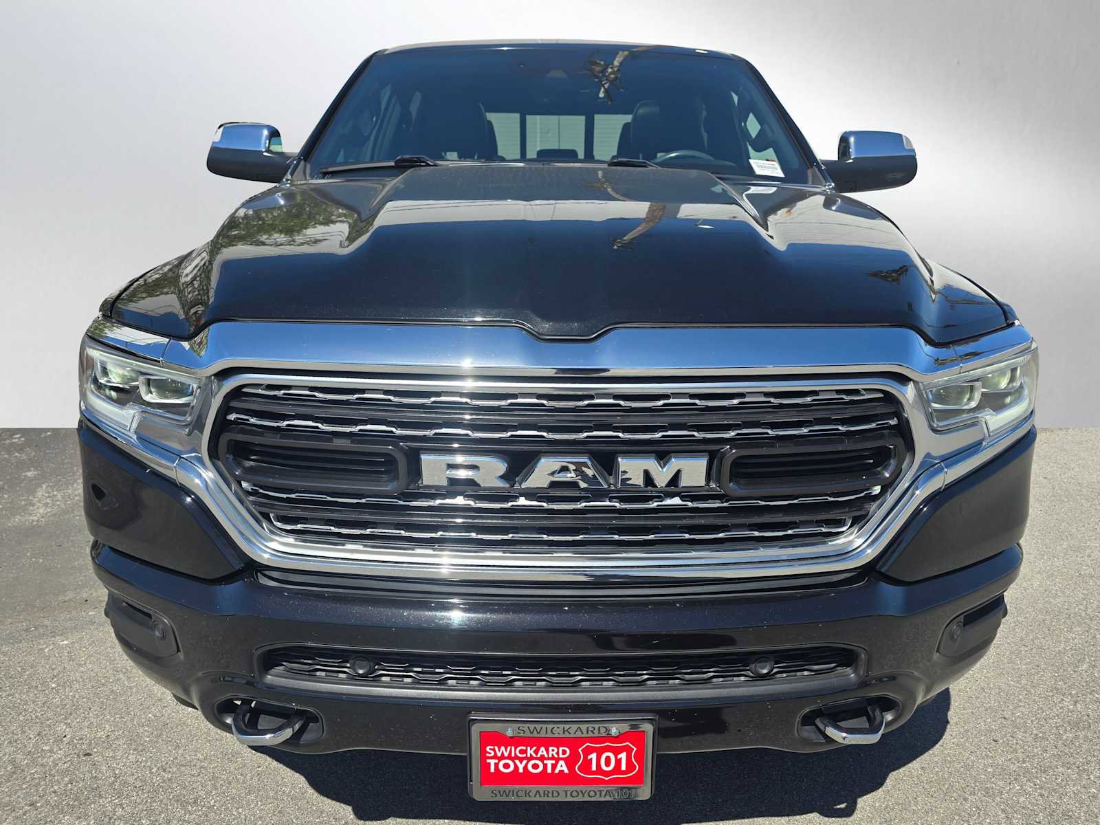 Used 2019 RAM 1500 Limited image 8