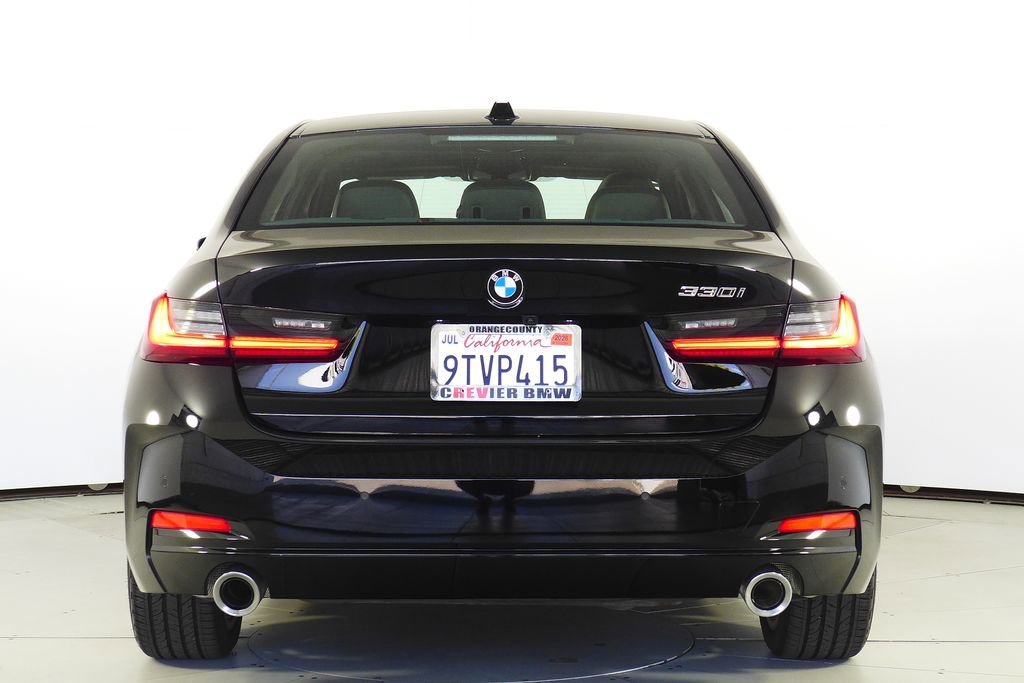 Used 2025 BMW 330i Sedan w/ Convenience Package RWD image 8