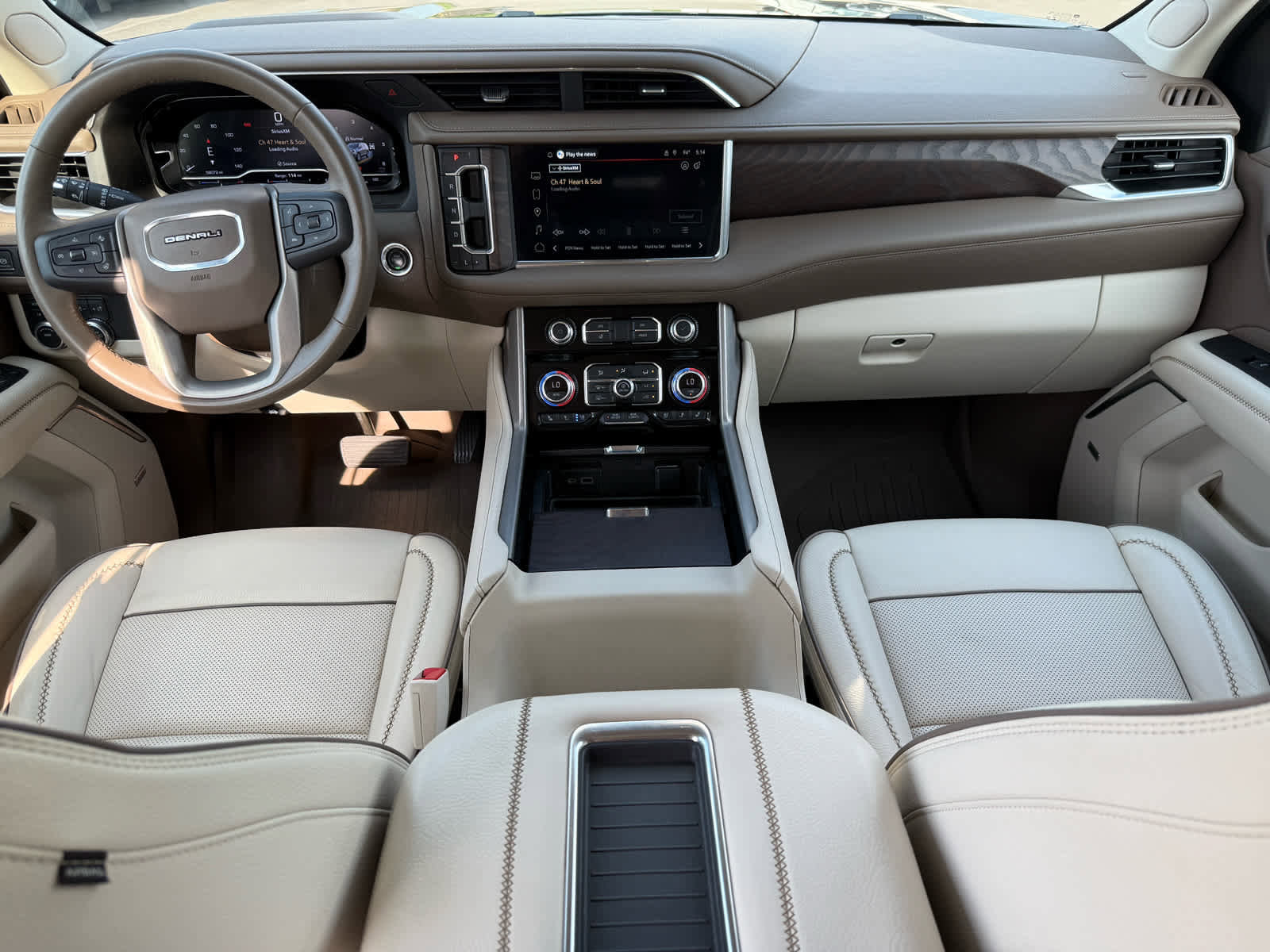 Used 2022 GMC Yukon Denali image 12