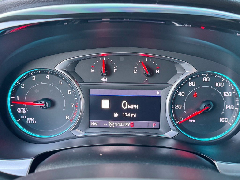 Used 2020 Chevrolet Traverse Premier w/ Redline Edition FWD image 16