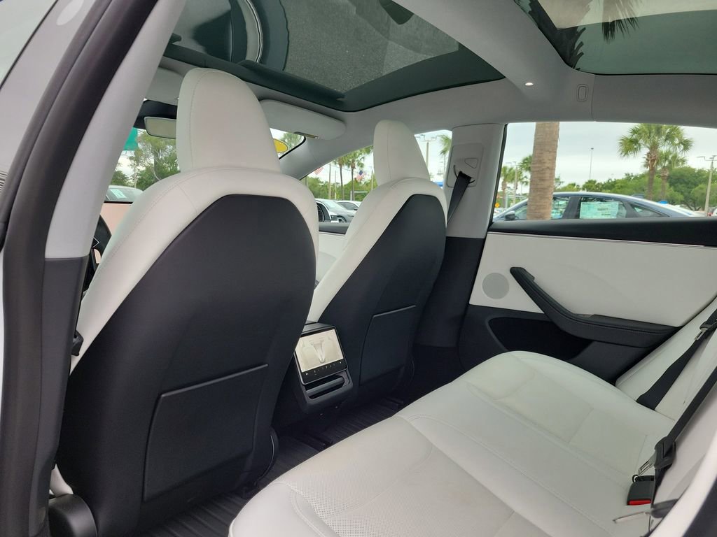 Used 2025 Tesla Model 3 RWD image 12