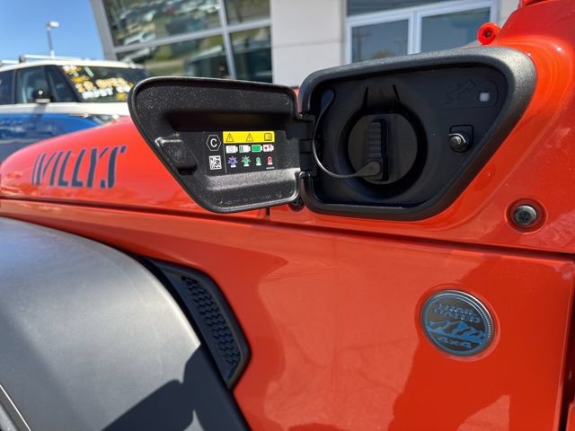 Used 2023 Jeep Wrangler Unlimited w/ Convenience Group AWD/4WD image 31