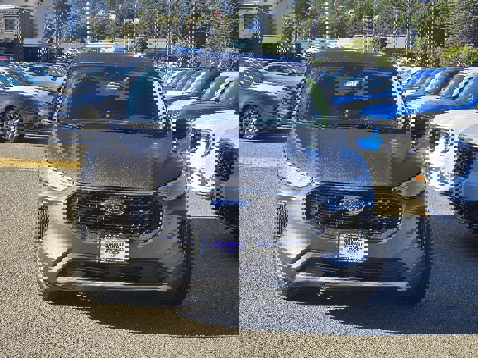 New 2025 Ford Escape Active image 3