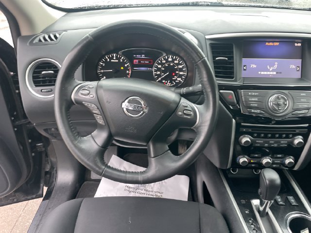 Used 2017 Nissan Pathfinder SV w/ Trailer Tow Package AWD/4WD image 23
