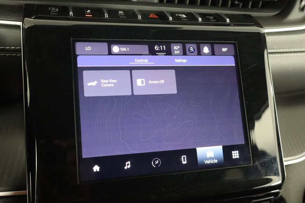 Used 2023 Jeep Grand Cherokee Laredo w/ Trailer Tow Prep Group (B) AWD/4WD image 35