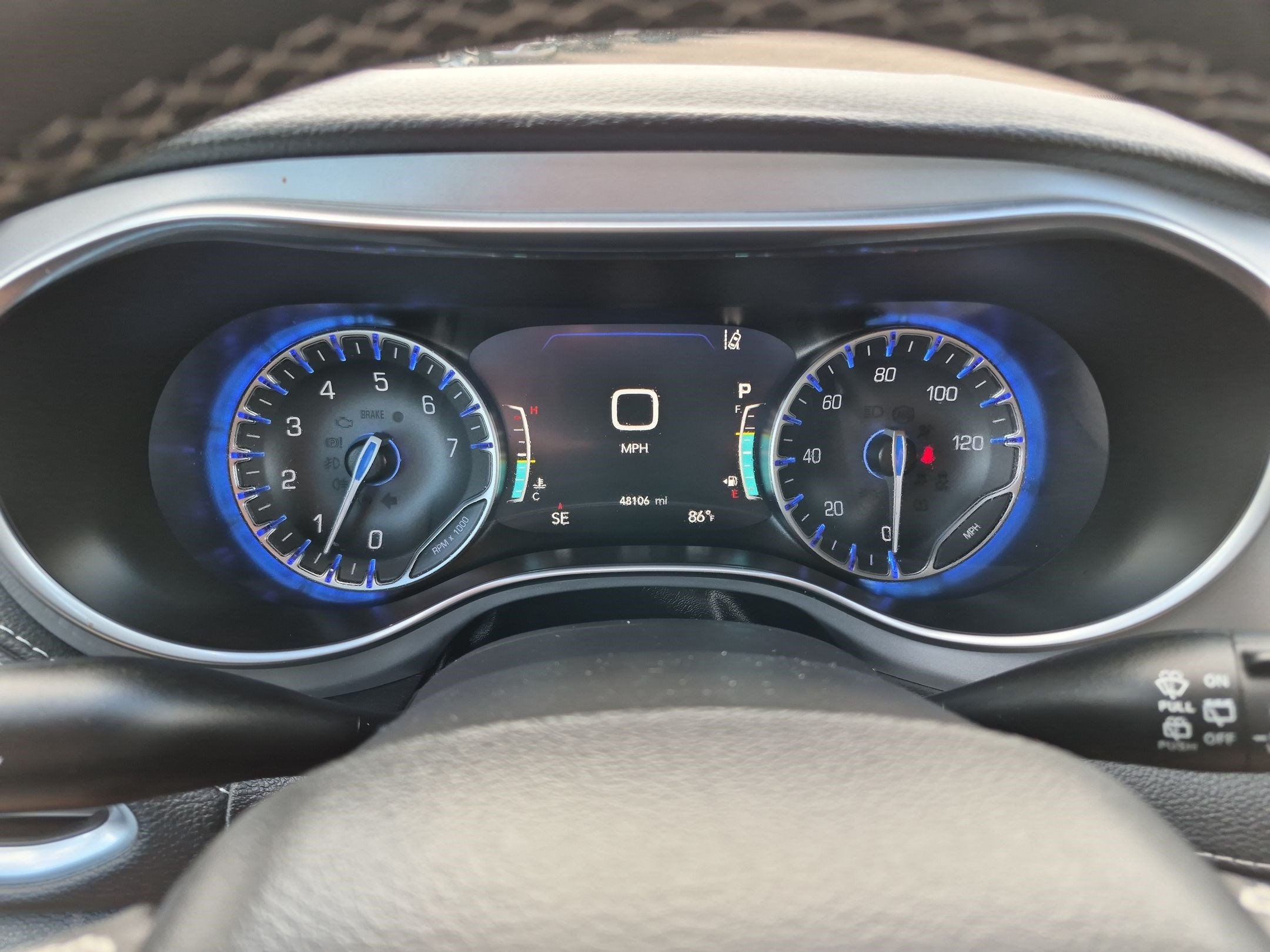 Used 2025 Chrysler Pacifica Limited FWD image 20