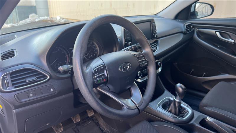 Used 2018 Hyundai Elantra GT FWD image 21