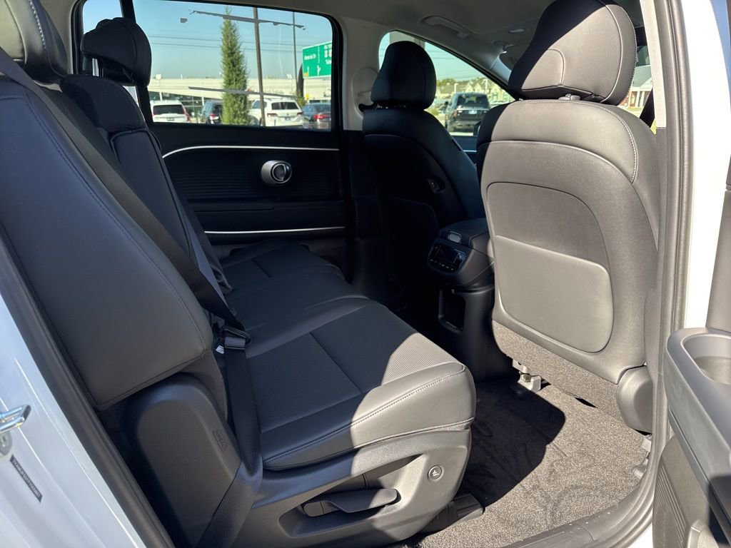 New 2026 Hyundai Ioniq 9 SEL image 13