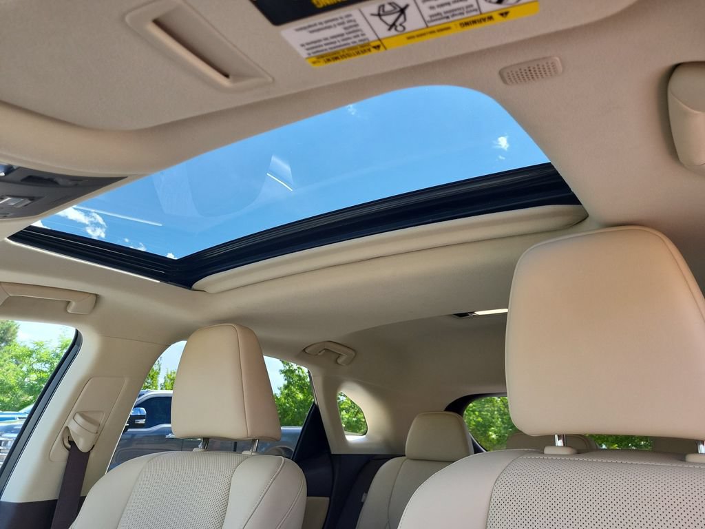 Used 2020 Lexus RX 350 AWD w/ Premium Package image 35