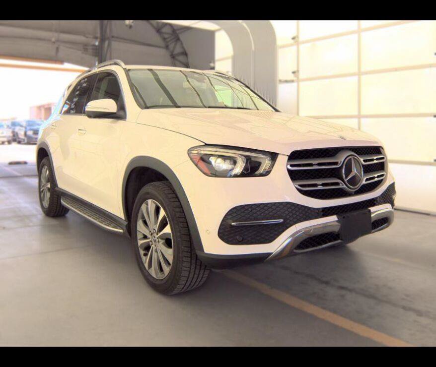 Used 2020 Mercedes-Benz GLE 350 4MATIC w/ Premium Package image 1