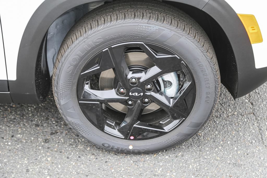 Certified 2026 Kia Seltos EX w/ EX Sunroof Package AWD/4WD image 11
