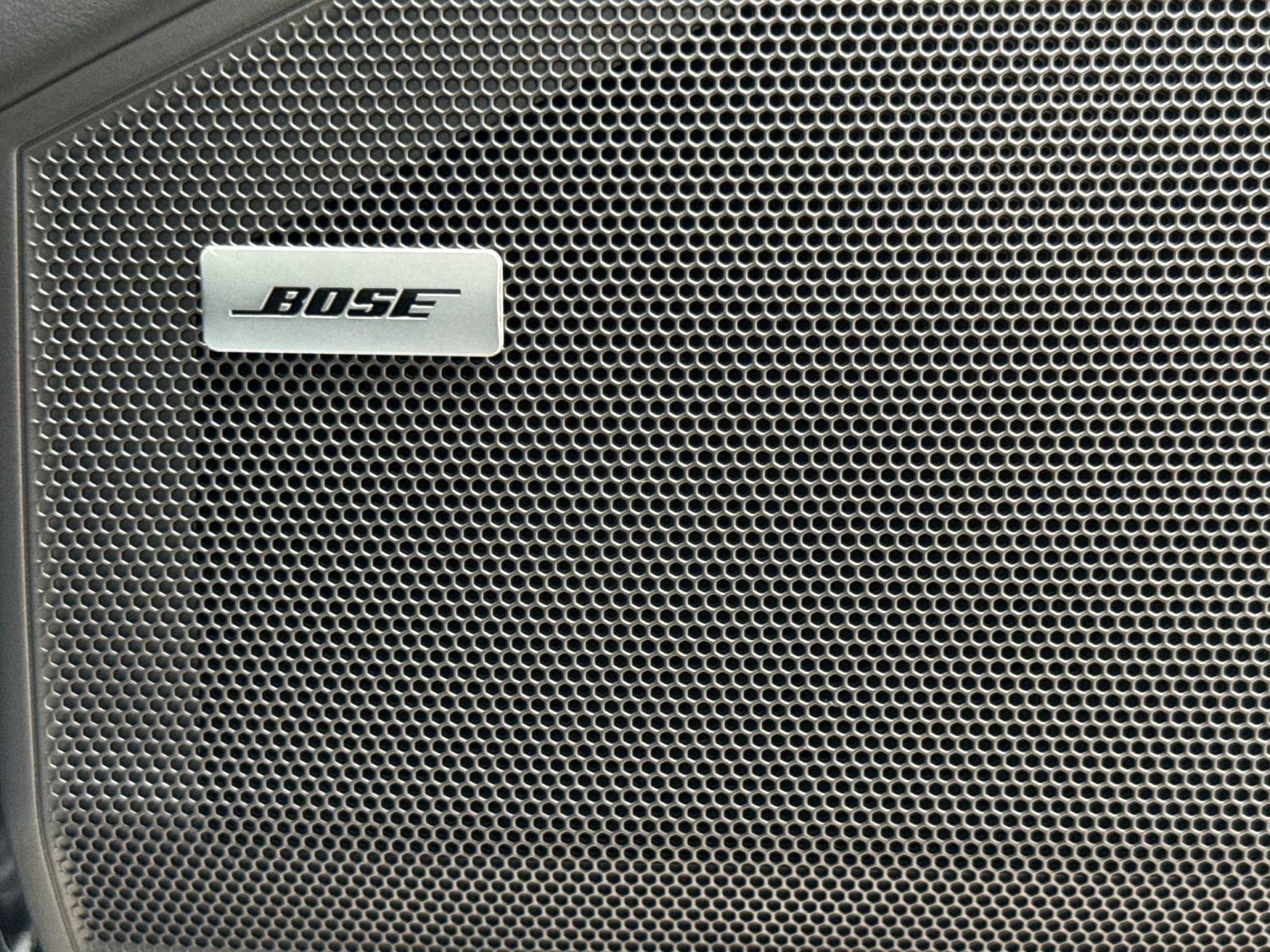 New 2026 Porsche Cayenne GTS image 21