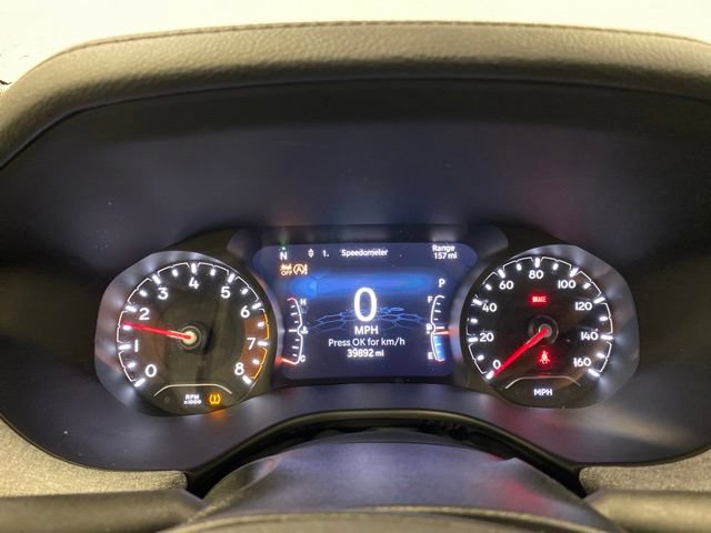 Used 2023 Jeep Compass Latitude w/ Sun and Sound Group AWD/4WD image 10