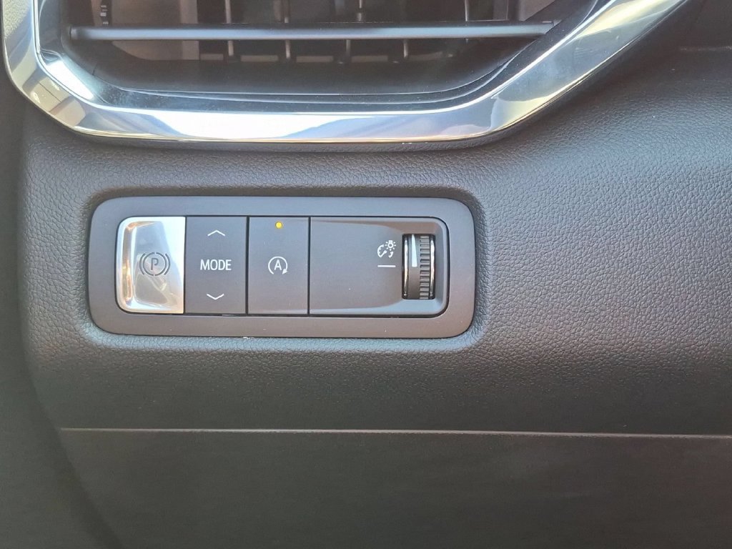 New 2026 GMC Acadia Elevation FWD image 17