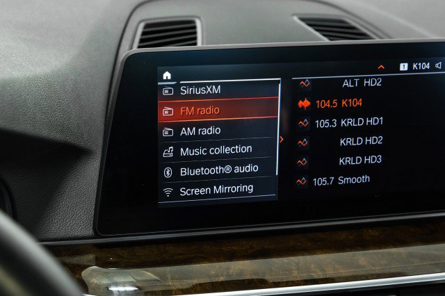 Used 2020 BMW 540i xDrive image 30