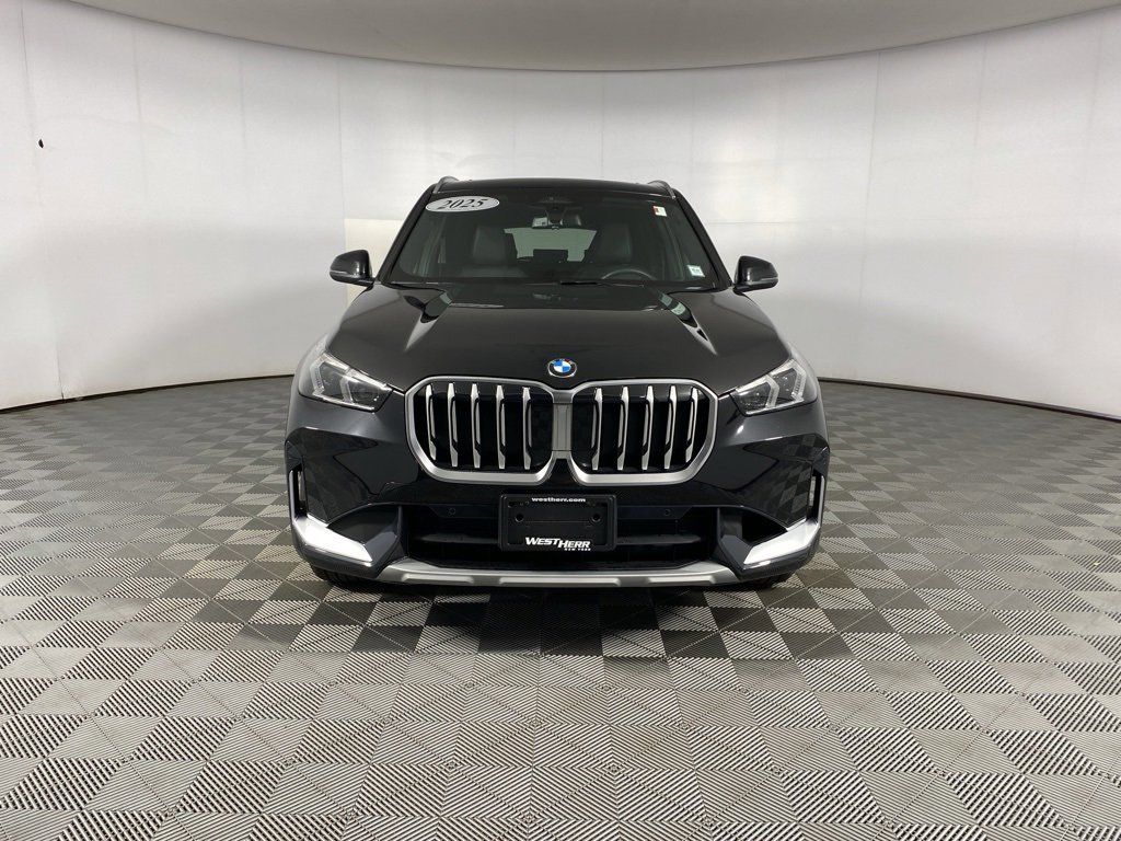 Certified 2025 BMW X1 xDrive28i w/ Convenience Package image 3