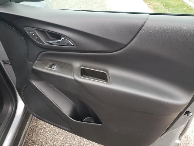 Used 2023 Chevrolet Equinox LT image 22