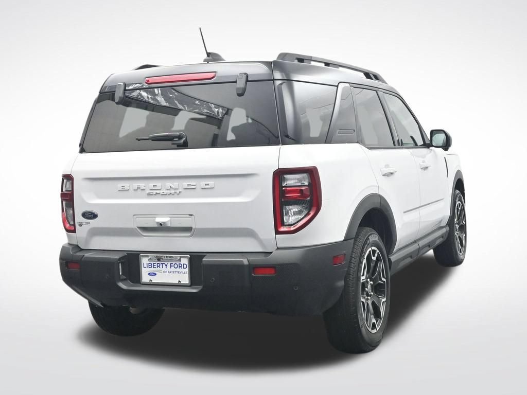 Certified 2025 Ford Bronco Sport Outer Banks w/ Outer Banks Tech Package+ AWD/4WD image 7