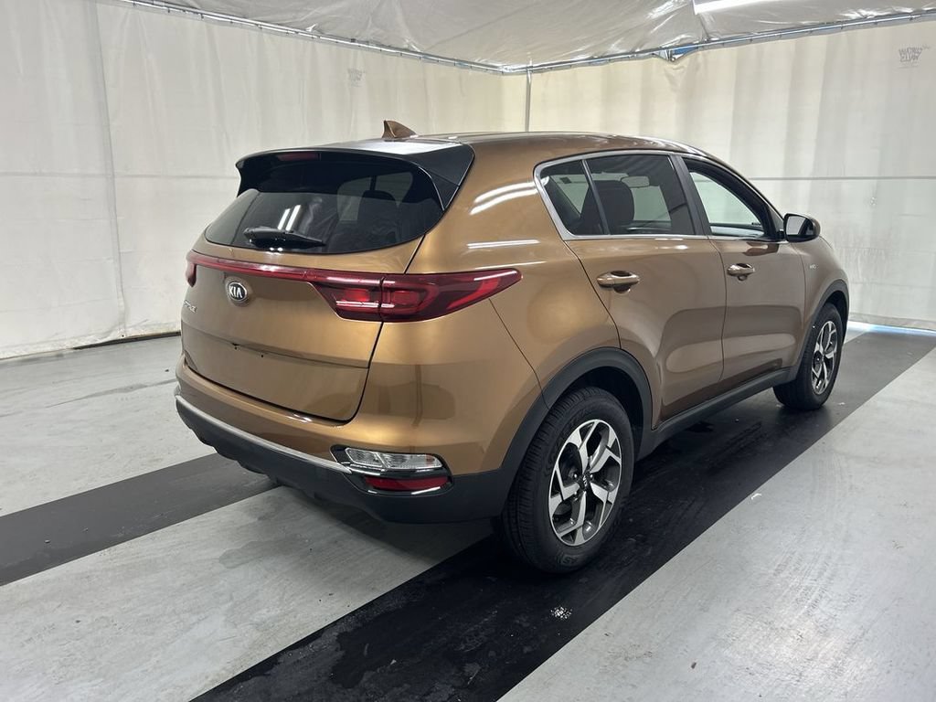 Used 2020 Kia Sportage LX AWD/4WD image 2