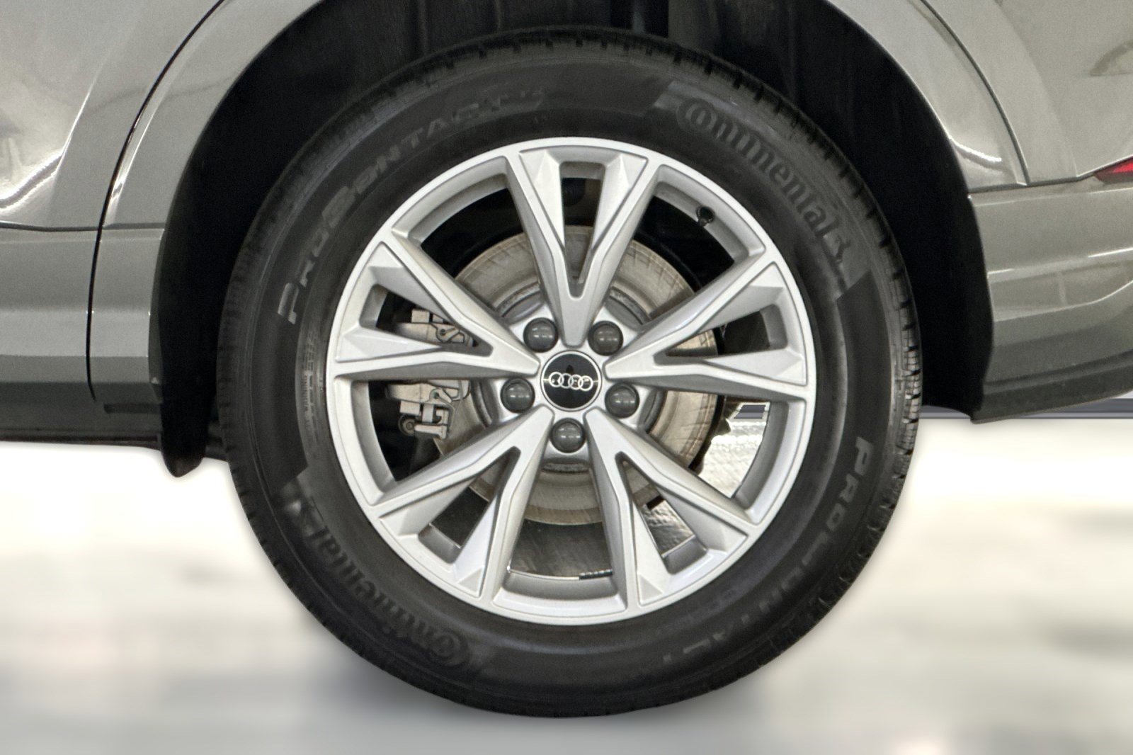 Used 2025 Audi Q3 2.0T Premium Plus w/ Premium Plus Package image 11