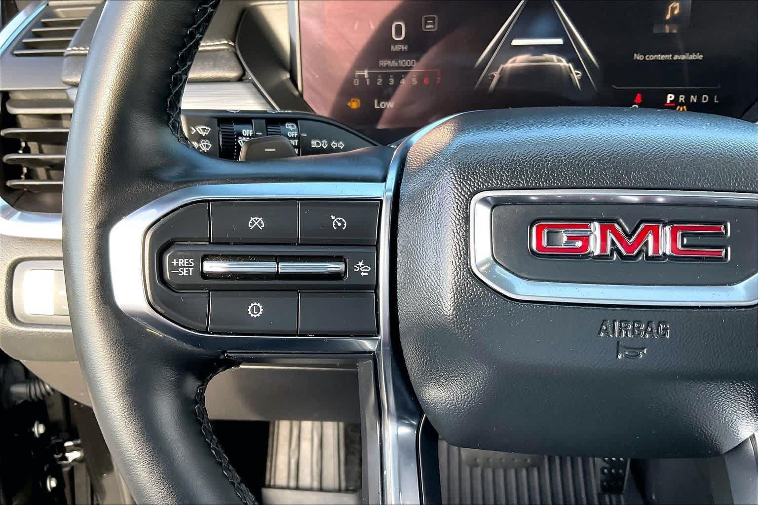 Used 2024 GMC Acadia Elevation w/ Black Edition FWD image 20
