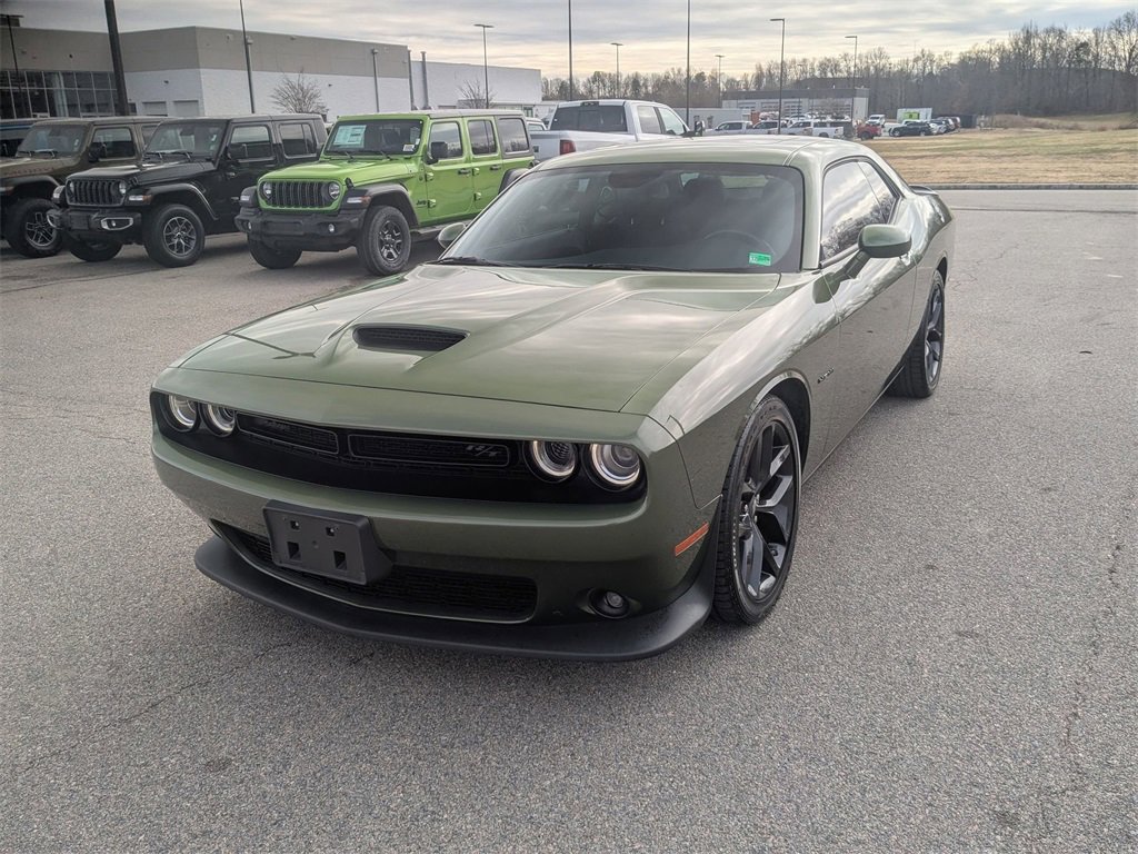 Used 2022 Dodge Challenger R/T w/ Driver Convenience Group