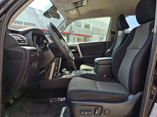 Used 2023 Toyota 4Runner SR5 AWD/4WD image 13