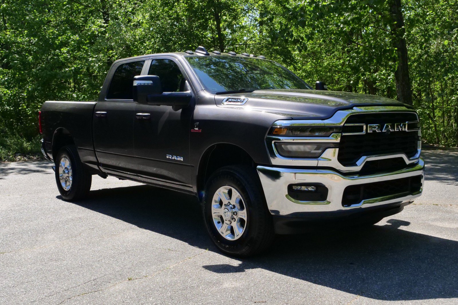 Used 2025 RAM 3500 Big Horn AWD/4WD image 4