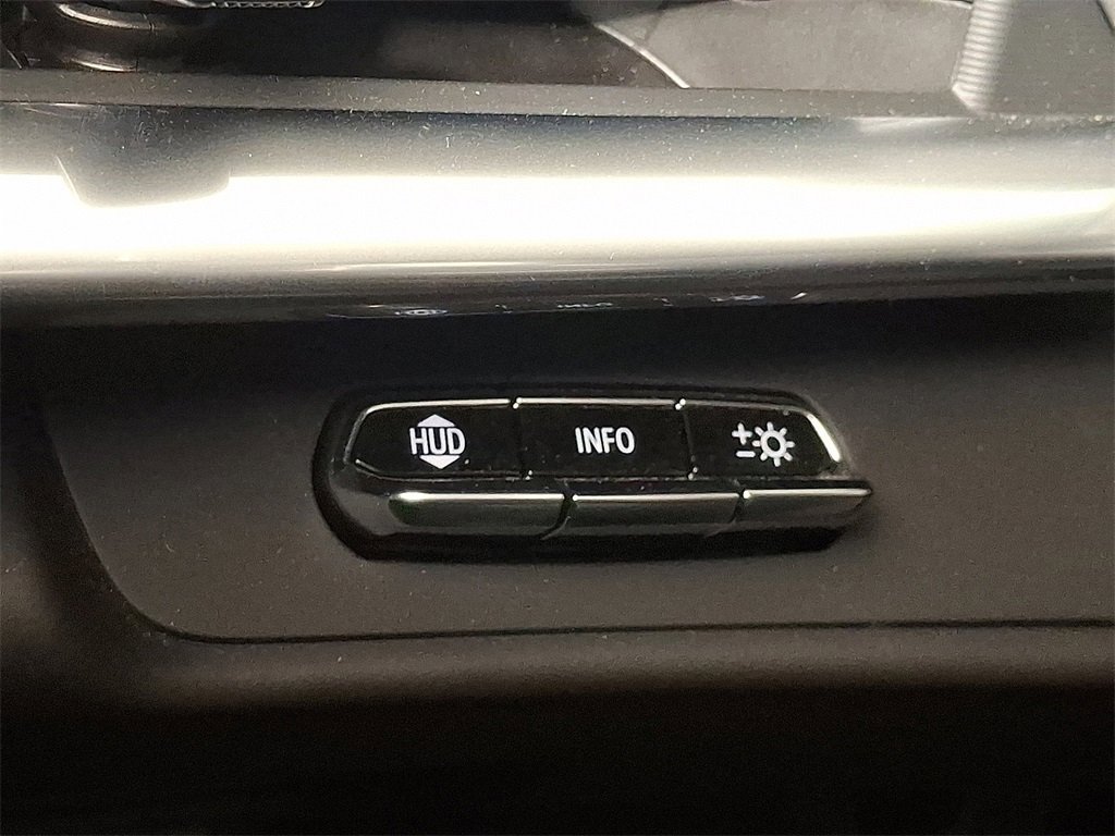 Used 2021 Chevrolet Corvette Stingray Premium Conv w/ Battery Protection Package image 28