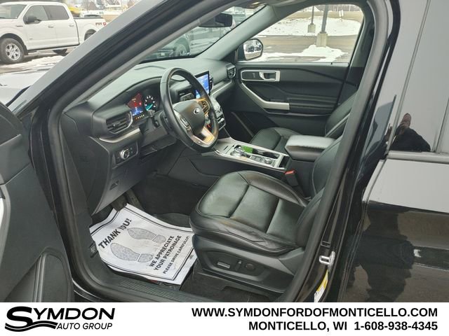 Used 2020 Ford Explorer XLT w/ Equipment Group 202A image 9