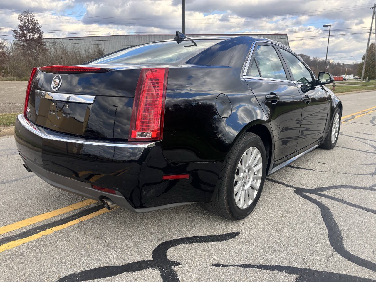 Used 2010 Cadillac CTS Luxury AWD/4WD image 7
